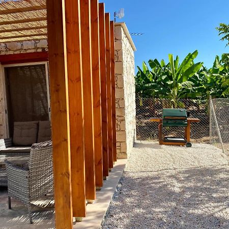 Ammos Luxury Suits And Residences Peyia Esterno foto
