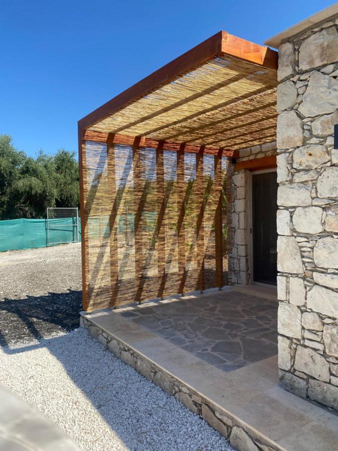 Ammos Luxury Suits And Residences Peyia Esterno foto