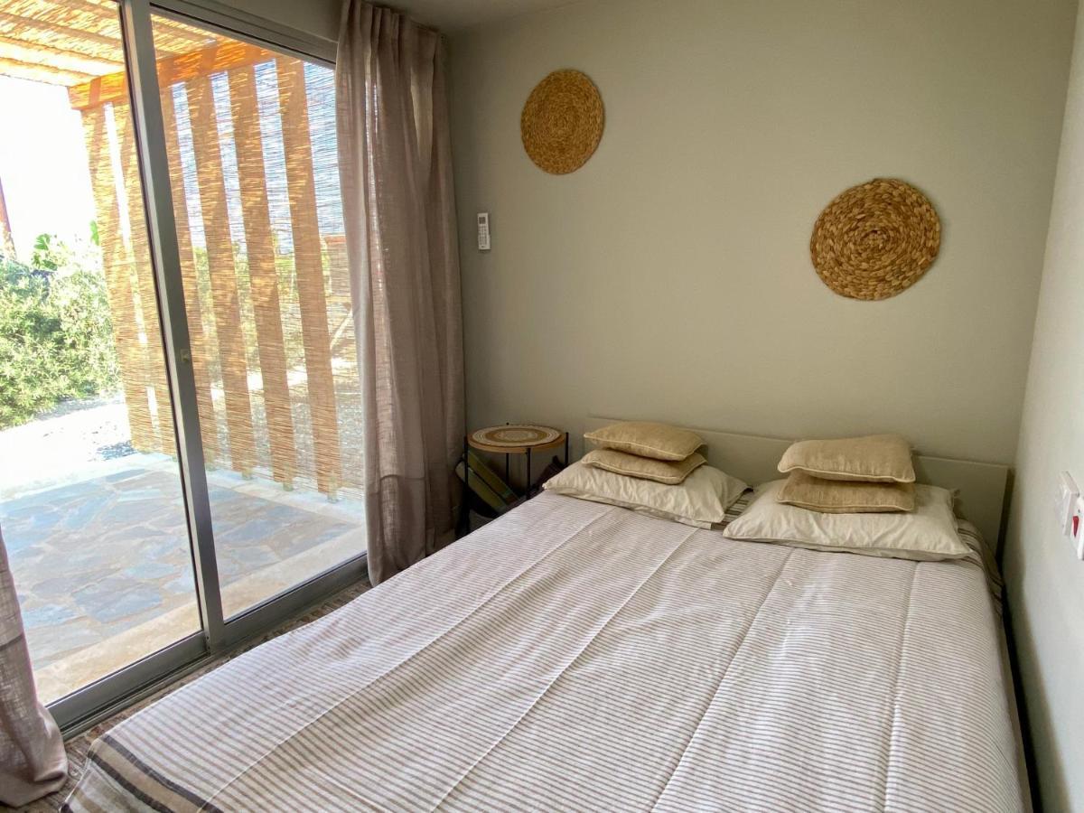 Ammos Luxury Suits And Residences Peyia Esterno foto