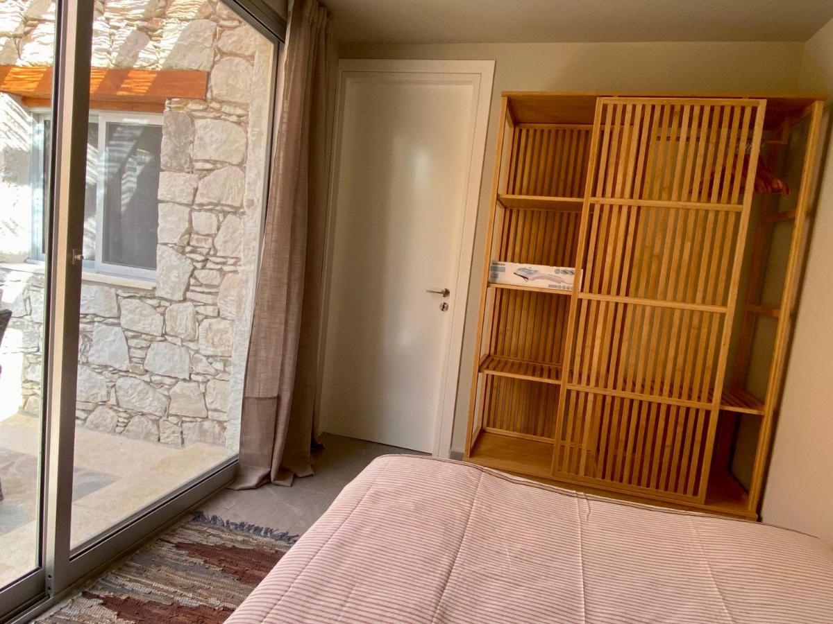 Ammos Luxury Suits And Residences Peyia Esterno foto